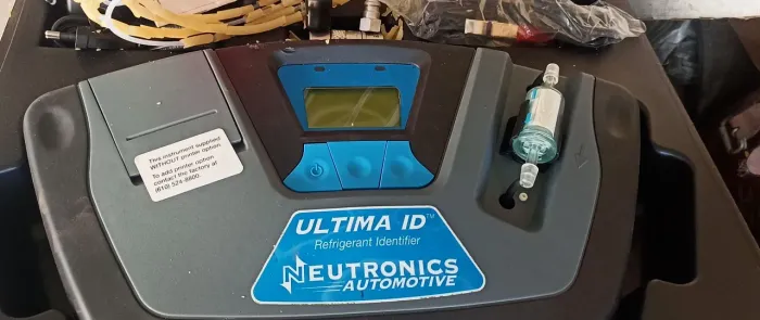 identificador de fluido refrigerante Neutronics Ultima ID