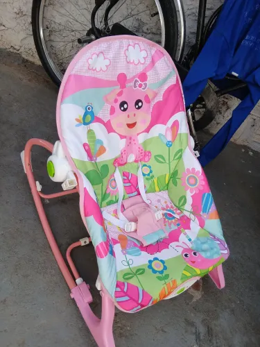 Cadeira de descanso infantil