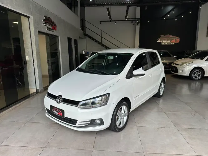 Volkswagen Fox Comfortline 1.6 Flex 8V 5P 2016