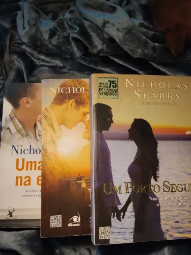 Kit Nicholas Sparks