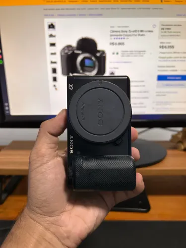CORPO SONY ZVE10