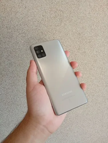 Samsung Galaxy A71
