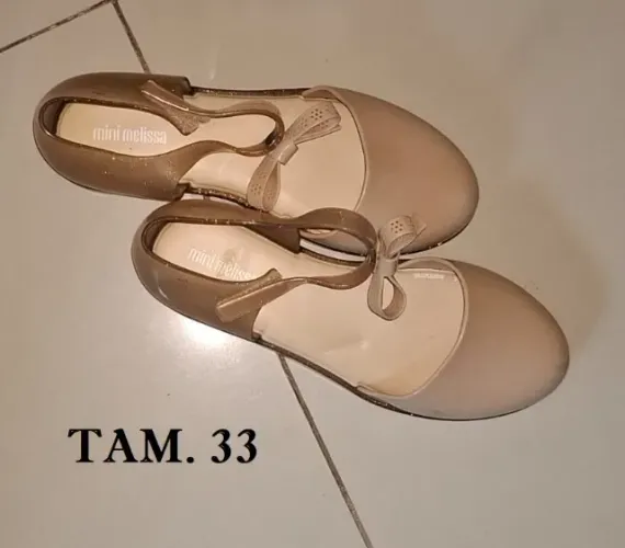 MELISSA INFANTIL LAÇO TAMANHO 33