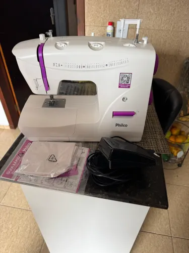 Máquina de costura Philco pmc33b