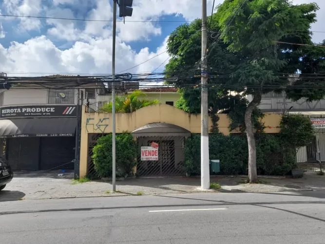 Casa Comercial para venda, 223 m2, na Avenida Luiz Carlos Berrini - São Paulo - SP