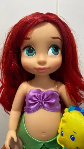 Boneca Disney Princesa Ariel Animators