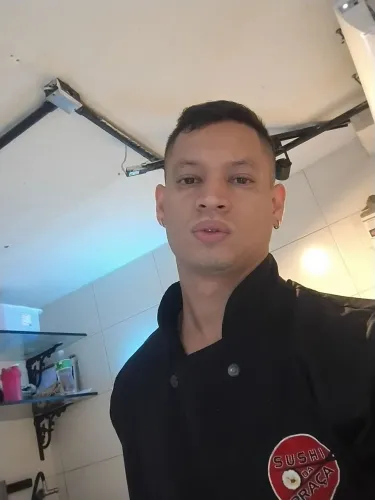 Sushi man