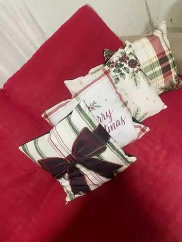 Kit Manta Decorativa P + 4 Capas de Almofadas Natalinas Estampa Digital Decoração Natal