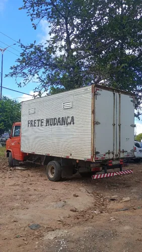 Frete e mudança