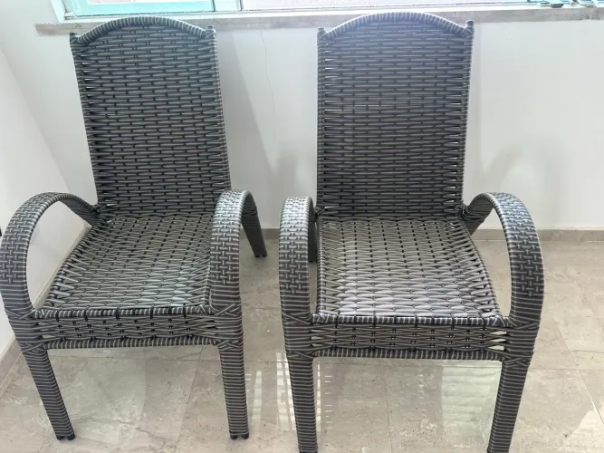 Vendo cadeiras área externa 280,00 reais cada uma !