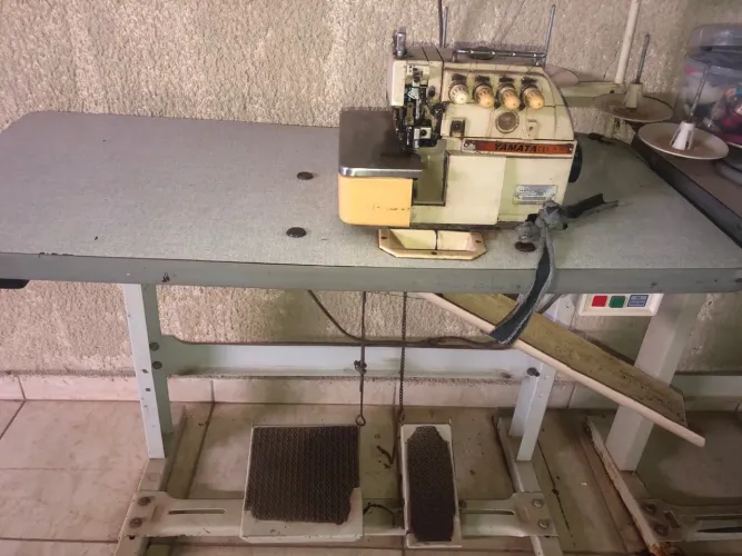 Maquina overlock ponto cadeia