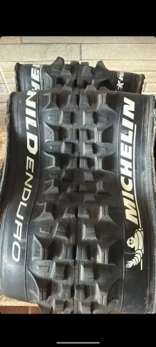 Par de pneu mtb 2.40