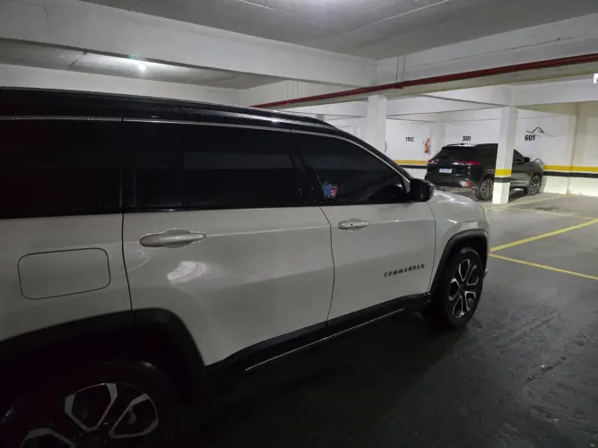 Jeep Commander Limited T270 1.3 TB Flex AUT 2022