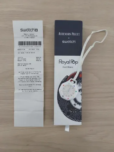 Relógio Swatch x Audemars Piguet Royal Pop Huit Blanc