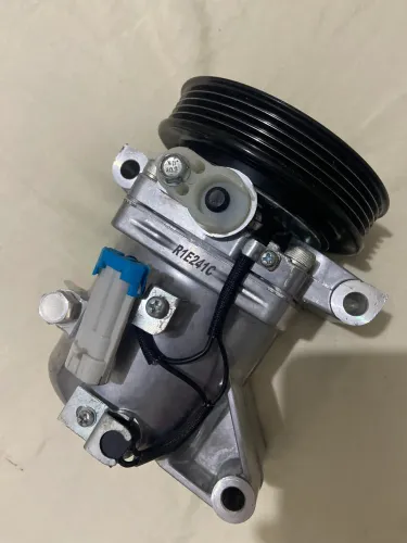 Compressor Ar-condicionado NOVO - Fiat Uno 2008