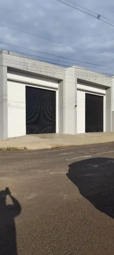 Barracão comercial em ótima localização em sarandi tratar * Luciano