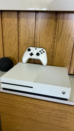 XBOX ONE S 1Tb