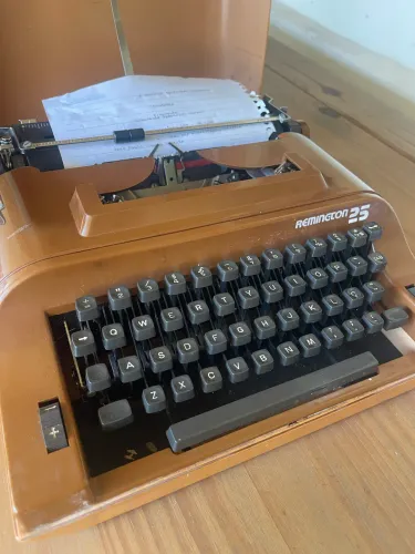 Máquina de escrever 