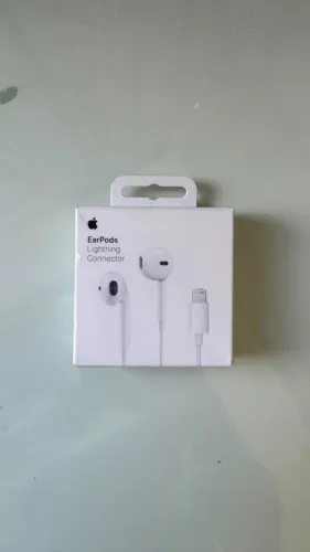 Fone de Ouvido Apple - EarPods Lightning Connector Original