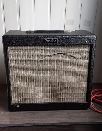 Cubo fender blues junior