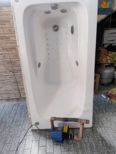 Banheira de hidromassagem