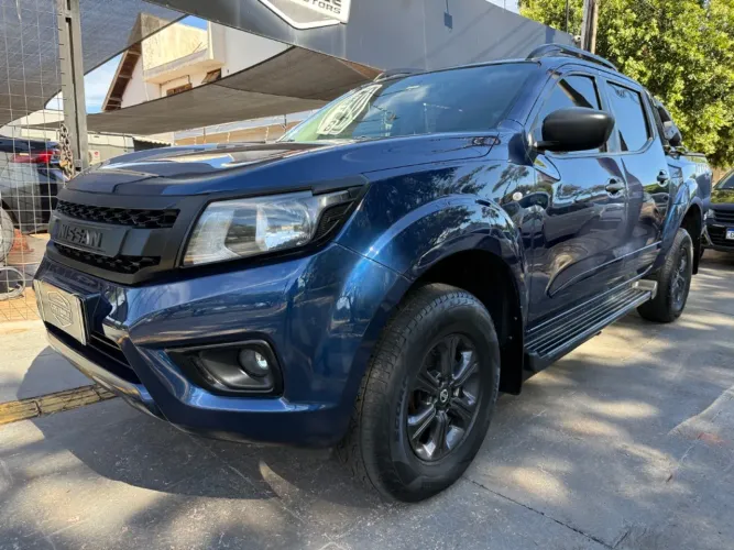 Nissan Frontier Attac.cd 4X4 2.3 Bi-TB Die. AUT 2021