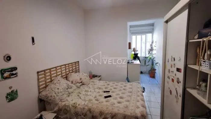 Apartamento - / Residencial / Centro