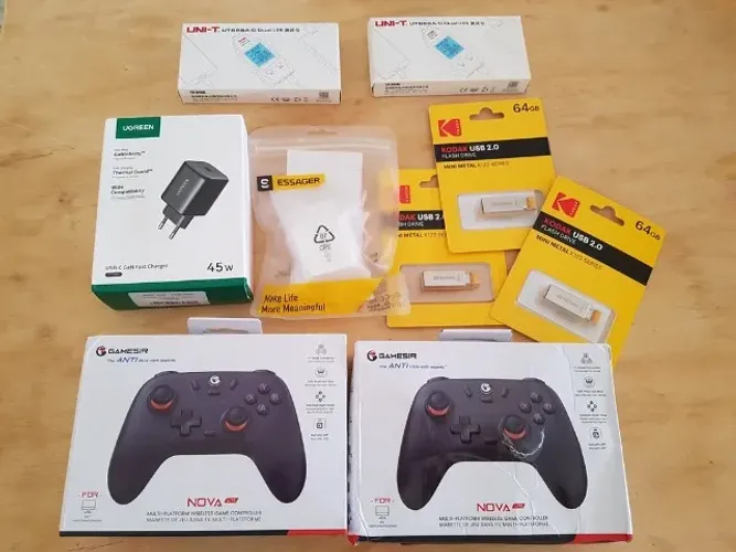 KIT com 9 Eletrônicos Controle Gamer Sem Fio Carregadores 45W 30W Pen Drive 64GB e Outros