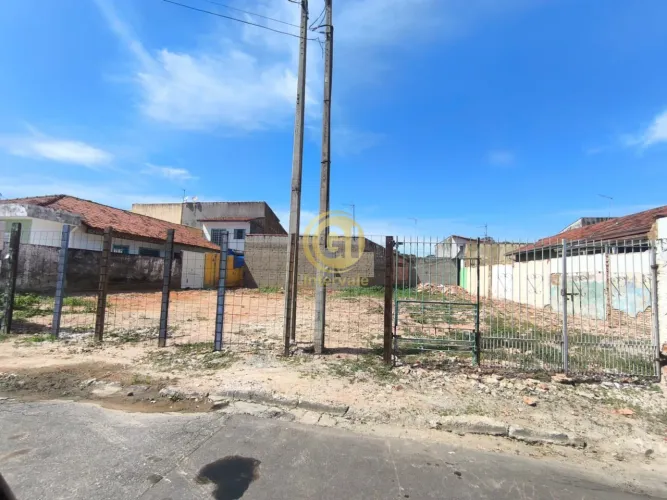 TERRENO A VENDA NO BAIRRO CIDADE JARDIM,JACAREI SP.