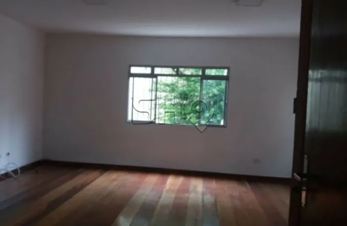 Casa na Parada Inglesa com 280m²