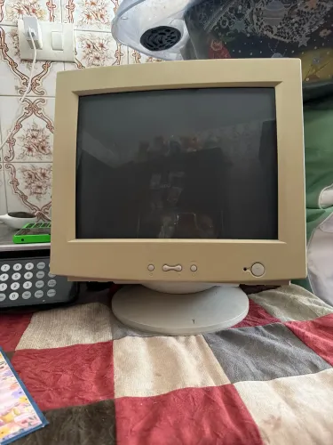 Monitor do tipo CRT