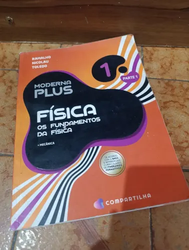 Livro moderna plus de Física prt 1 (usado e em perfeito estado)