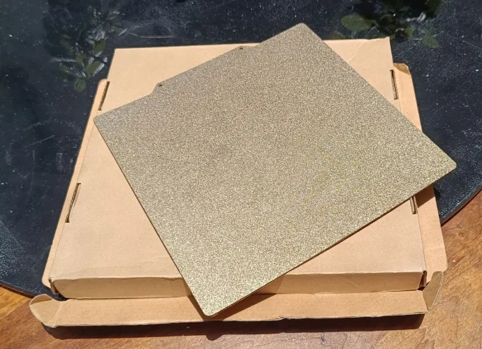 Placa de Impressão 3D PEI em aço mola revestida e com adesivo 9¼" x 9¼" ( 235 x 235mm) kit