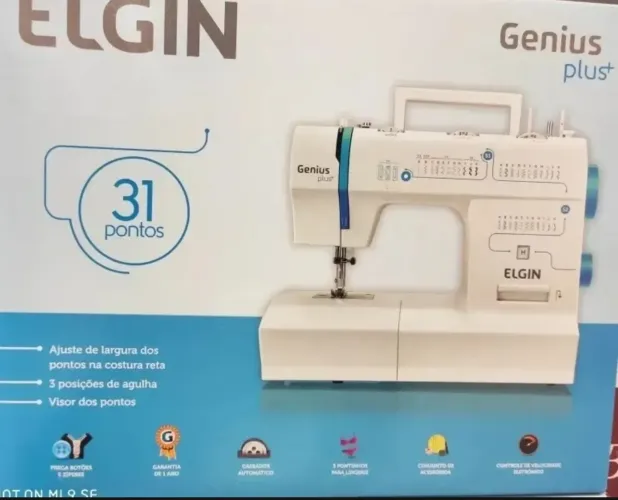 Máquina de costura Genius plus /Elgin