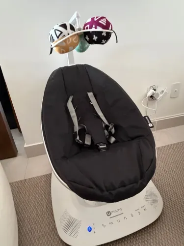 Cadeira de balanço infantil elétrica NOVA