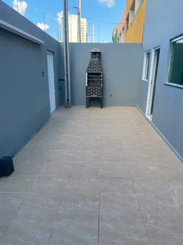 Casa duplex 3 quartos - Universitário