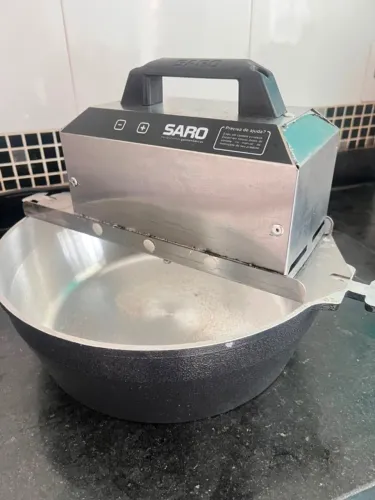 Panela de Brigadeiro Saro 10L