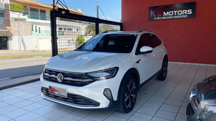 Volkswagen Nivus Highline 1.0 200 TSI Flex AUT 2021