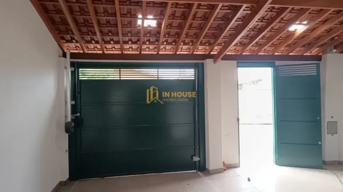 Casa Padrão à Venda em Vila Tibério - Ribeirão Preto