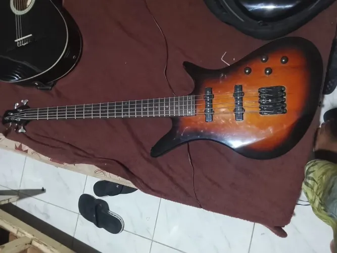 Contra baixo groovin ativo