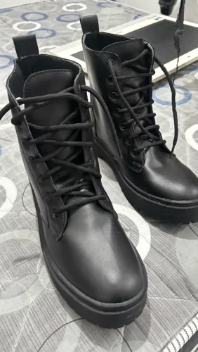 bota coturno feminino
