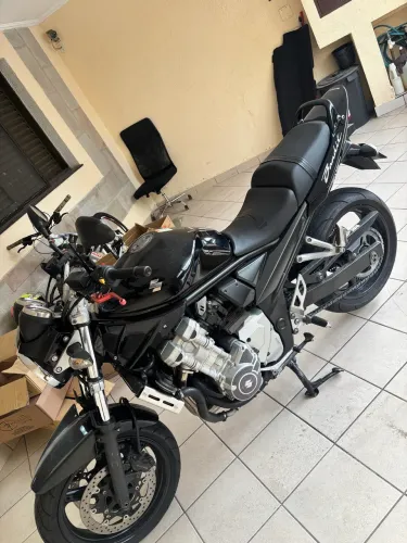 Vendo bandit 650n injetada zerada