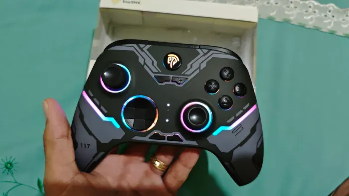 Controle gamer EasySMX X15 com led RGB