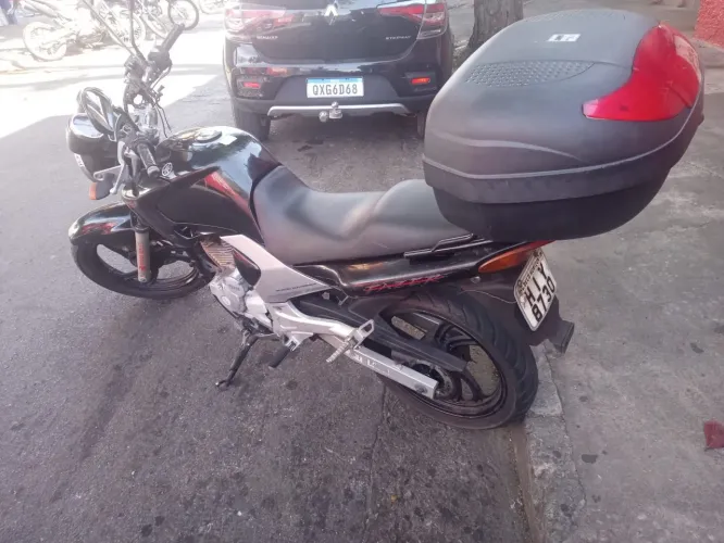 Fazer 250