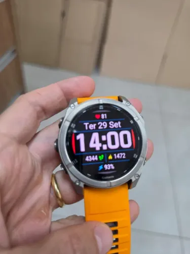 Relogio Garmin Fenix 8 51mm Orange Amoled Titanium Saphira