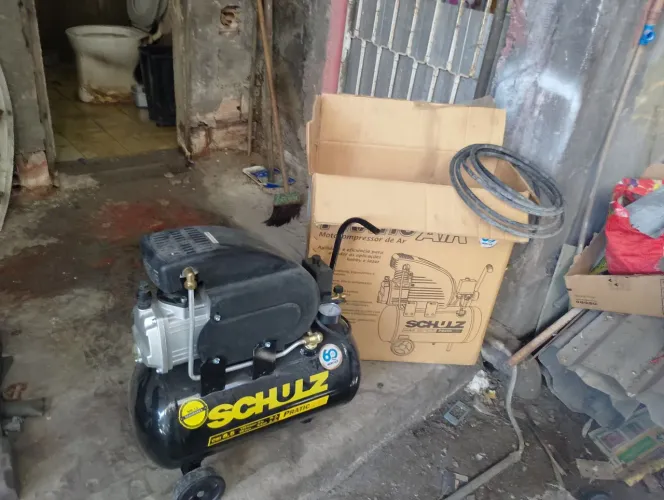 Vendo compressor de alta r$ 700