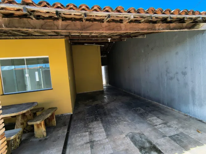 Casa no bairro Aruana medindo aproximadamente 220m2
