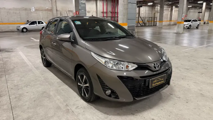 Toyota Yaris XS Connect 1.5 Flex 16V 5P AUT 2021