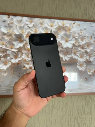 iPhone Air 256g 100%
