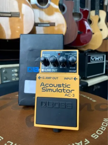 Pedal Boss Acoustic Simulator AC-3 - Seminovo
